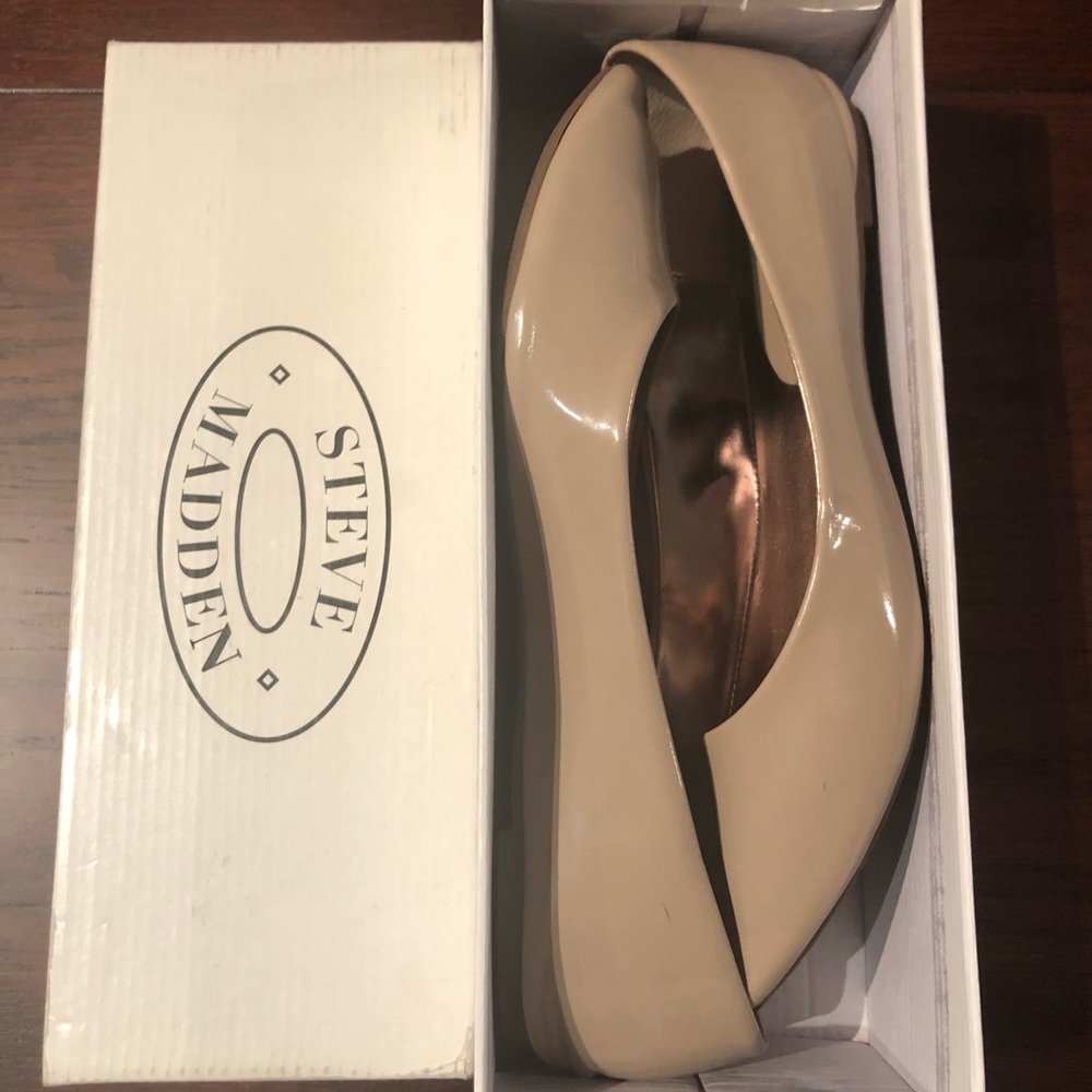 Steve Madden flat size 10